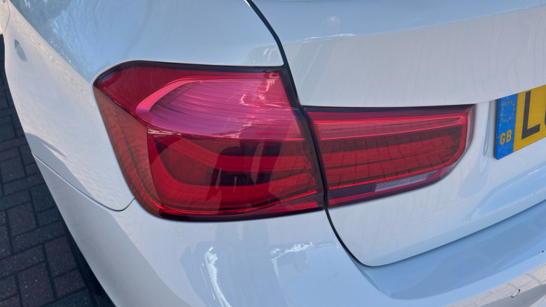 BMW 3 Series 318i Sport 4dr Petrol Saloon